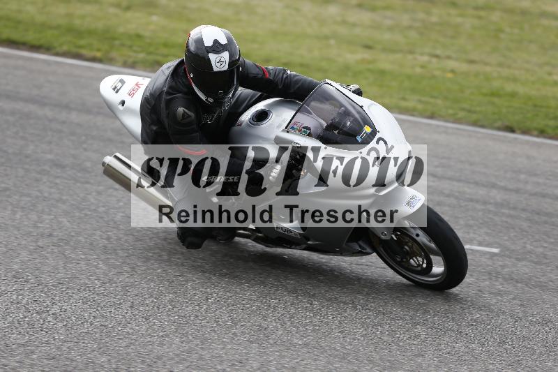 Archiv-2025/10 23.04.2025 Cornu Master School ADR/rot-rouge/22